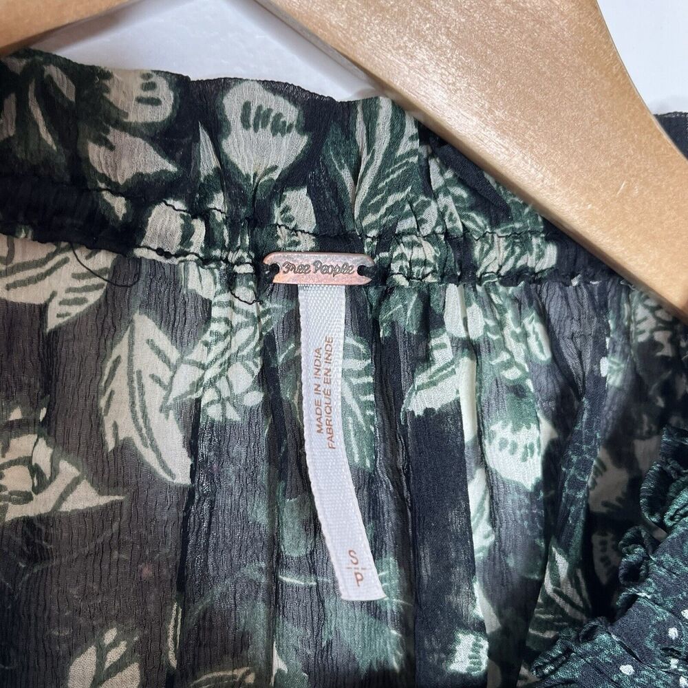 Free People Floral Sheer Blouse Green Womens Small Tasseled Cottage Forest fairy - Picture 7 of 9